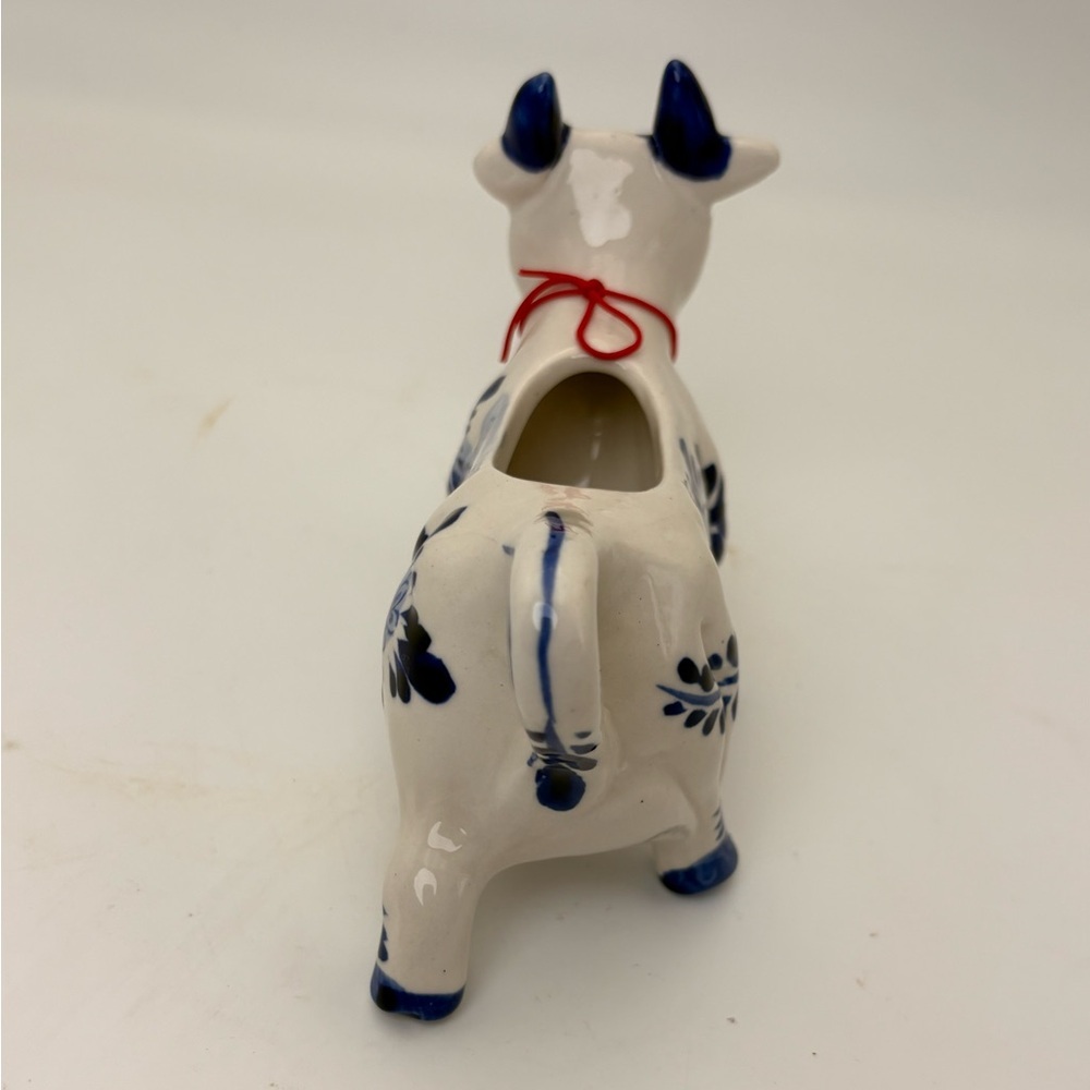 Charming Vintage Hand-painted  Delft Holland Blue and White Ceramic Cow Creamer - Picture 7 of 14